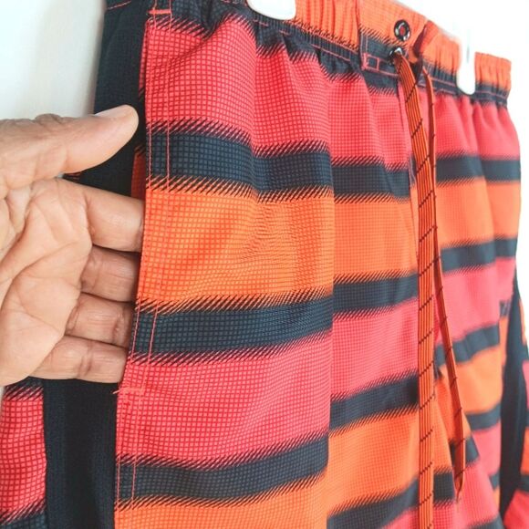 NIKE Men’s Swim Trunks XL Orange Red Black Stripe Mesh Lined Board Shorts - Picture 5 of 8